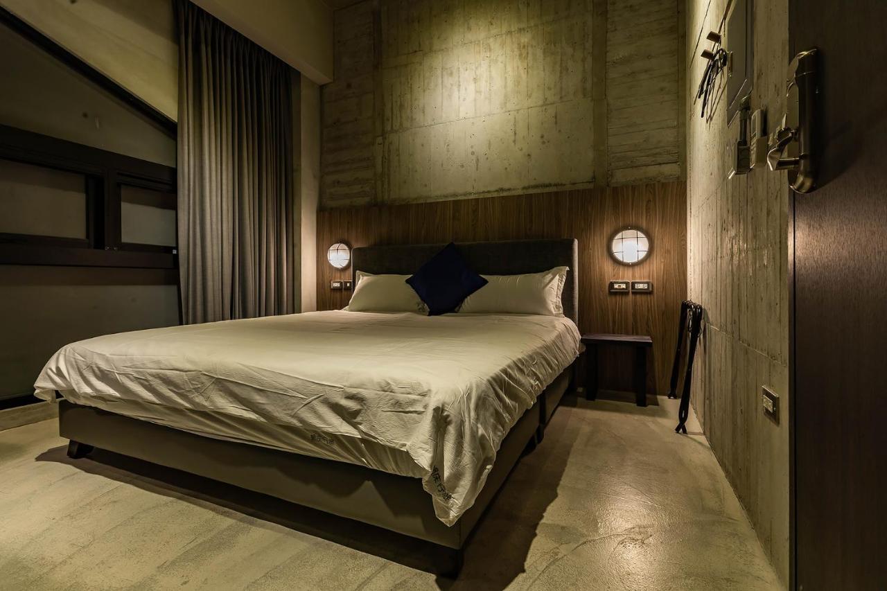 Sleeping Inn Hualien Extérieur photo