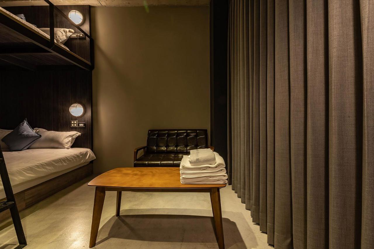 Sleeping Inn Hualien Extérieur photo